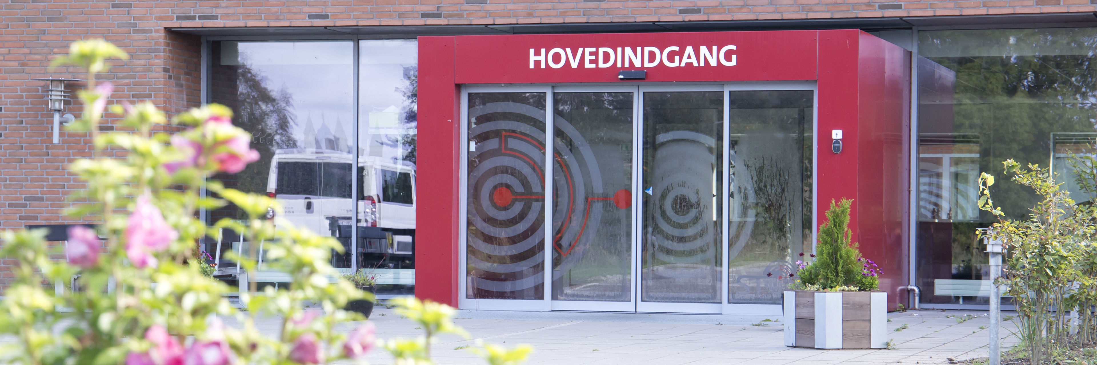 Hovedindgang - STU