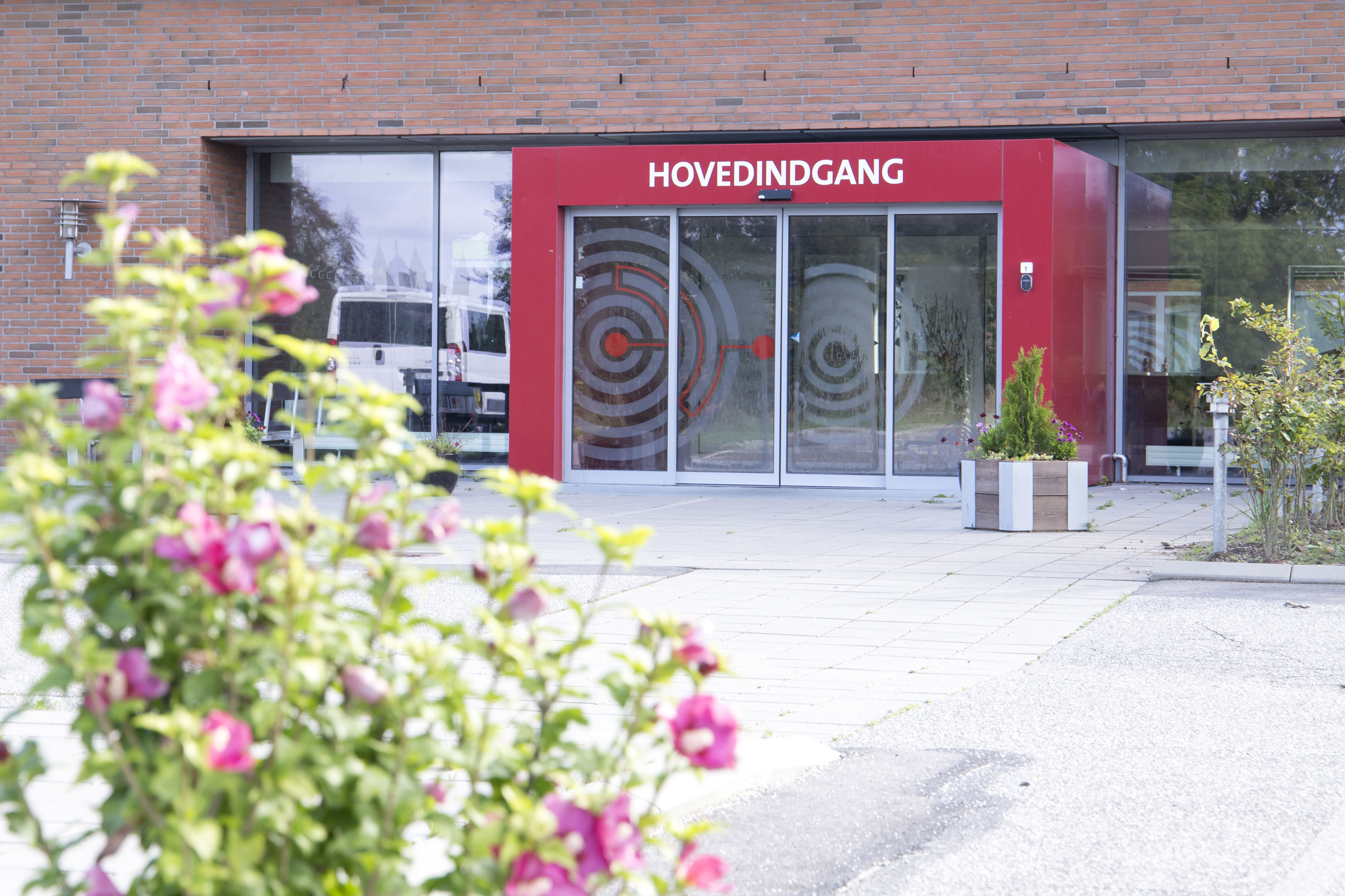 Hovedindgang - STU